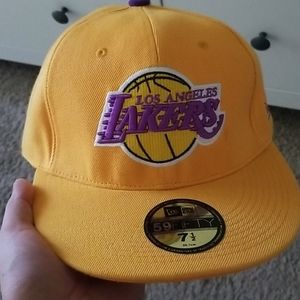Los angeles Lakers new era hat.
